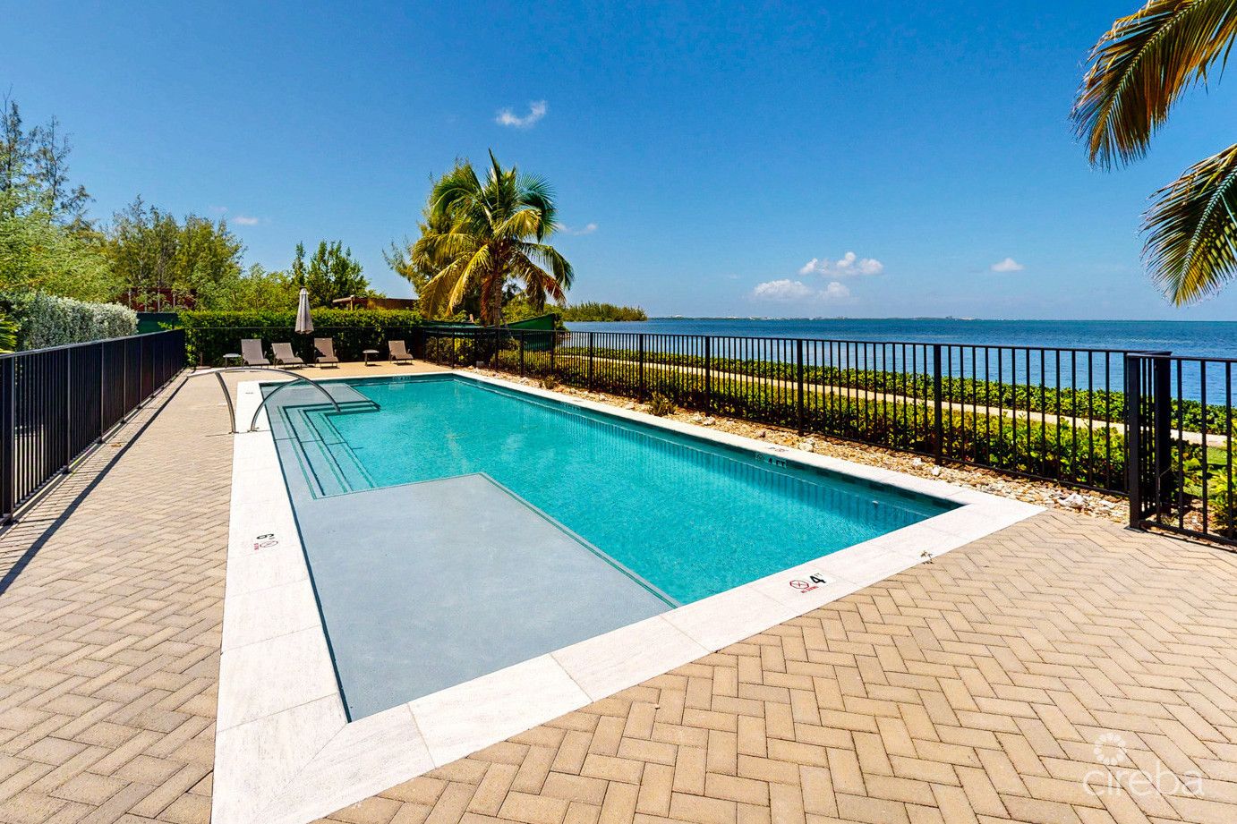 Seahaven Oceanfront 3 Bed