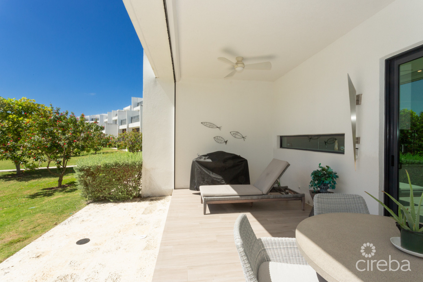 Vela 4bed  Newest Phase & Newly Painted