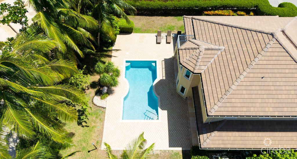 Stunning Boulevard Home - 44 Conch Drive- 3 Bed Plus Den- (ci$50k Back At Closing)