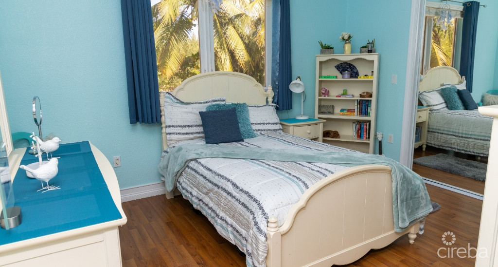 Stunning Boulevard Home - 44 Conch Drive- 3 Bed Plus Den- (ci$50k Back At Closing)