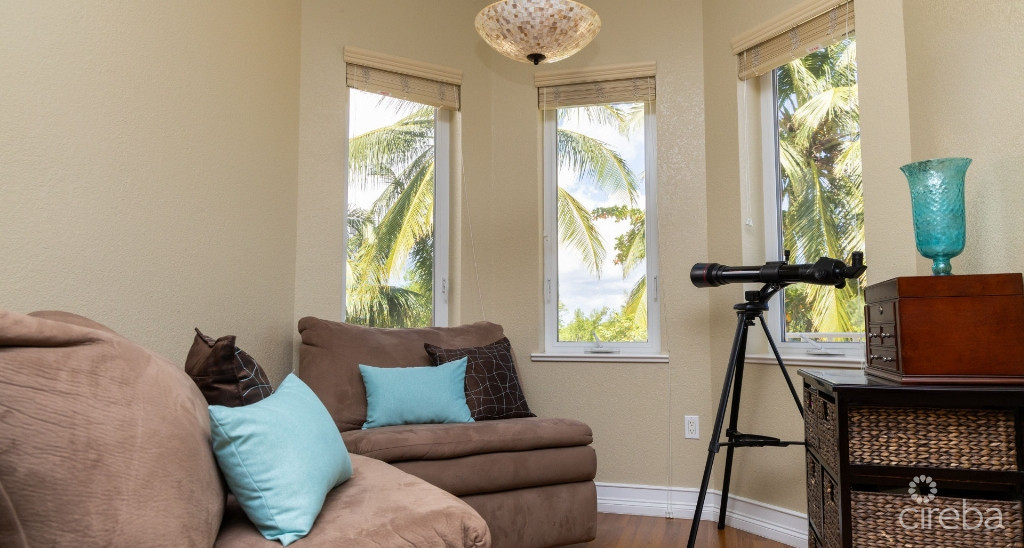 Stunning Boulevard Home - 44 Conch Drive- 3 Bed Plus Den- (ci$50k Back At Closing)