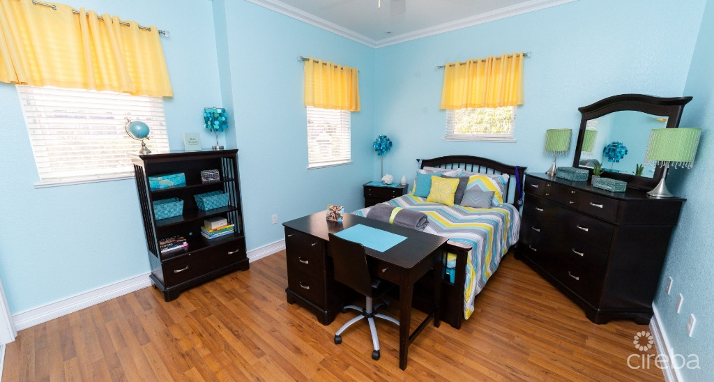 Stunning Boulevard Home - 44 Conch Drive- 3 Bed Plus Den- (ci$50k Back At Closing)