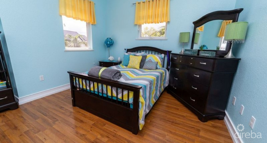 Stunning Boulevard Home - 44 Conch Drive- 3 Bed Plus Den- (ci$50k Back At Closing)