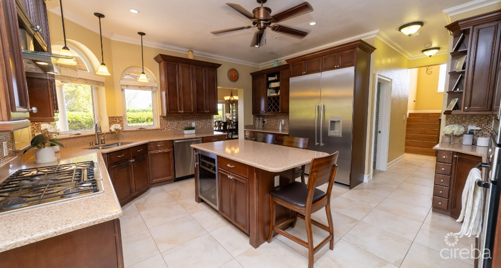 Stunning Boulevard Home - 44 Conch Drive- 3 Bed Plus Den- (ci$50k Back At Closing)