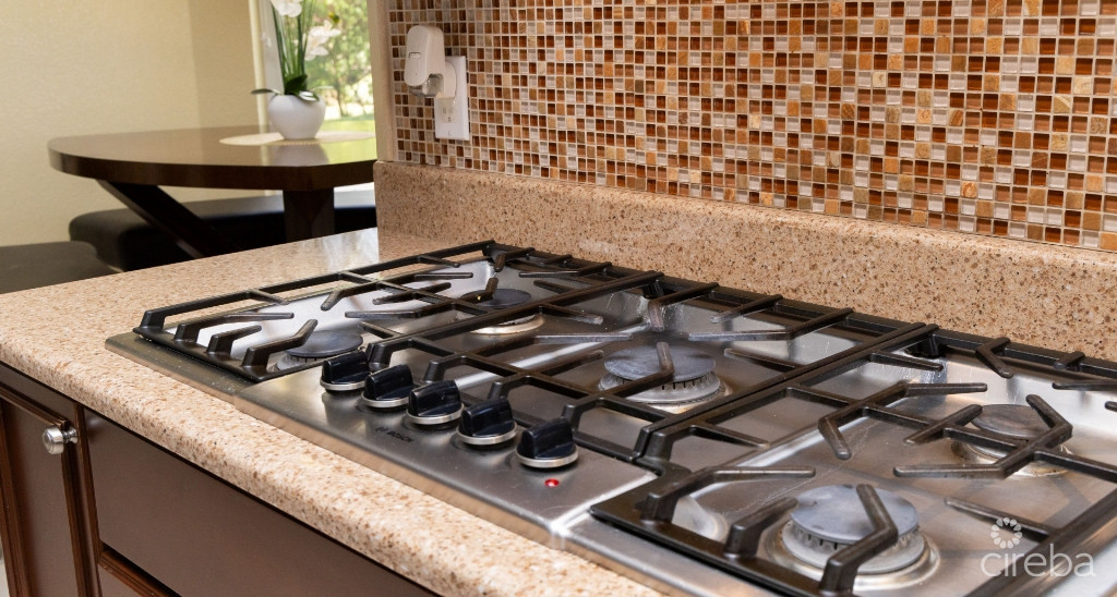 Stunning Boulevard Home - 44 Conch Drive- 3 Bed Plus Den- (ci$50k Back At Closing)