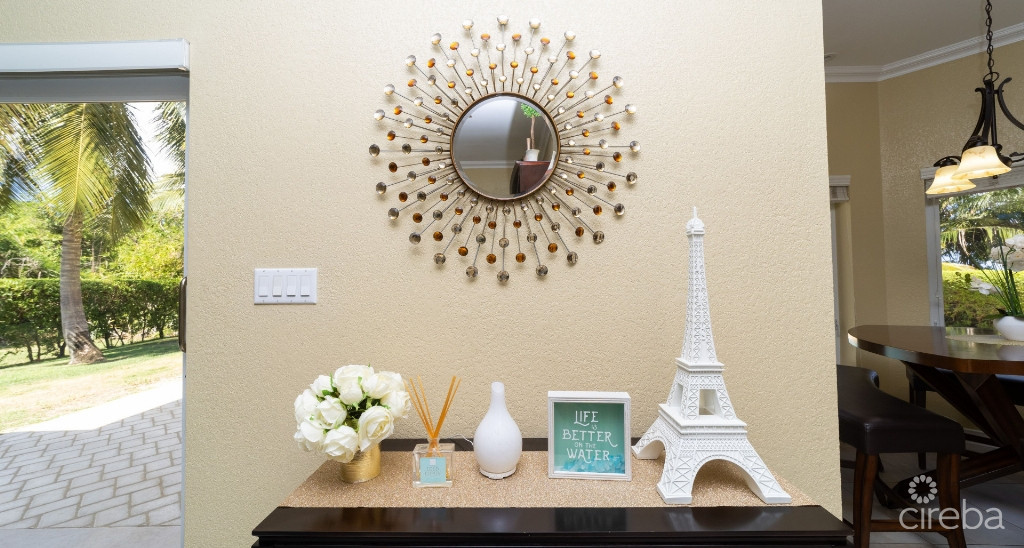 Stunning Boulevard Home - 44 Conch Drive- 3 Bed Plus Den- (ci$50k Back At Closing)