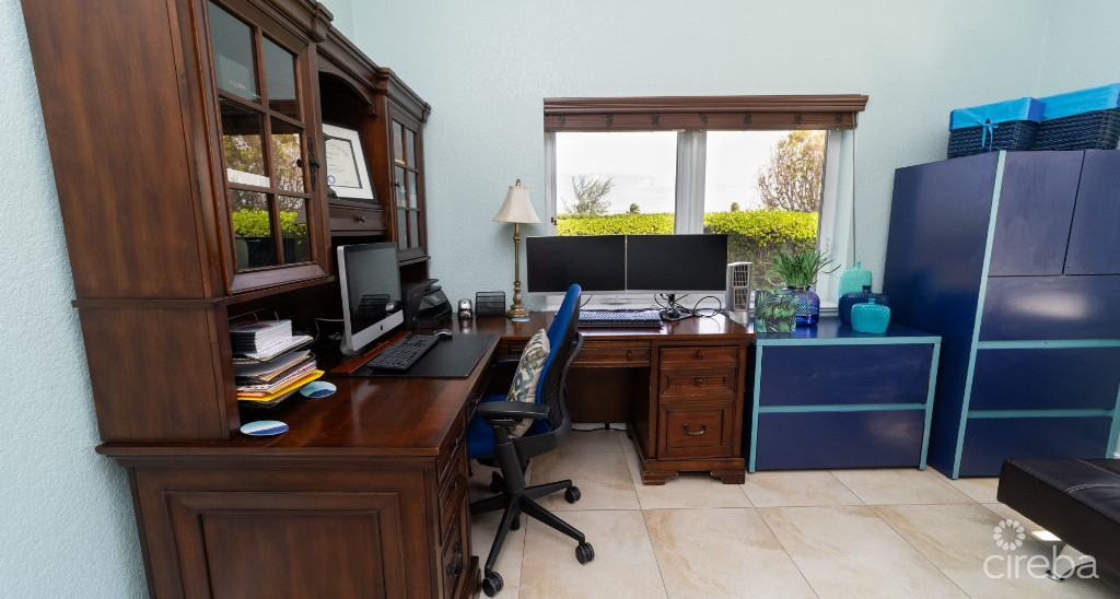 Stunning Boulevard Home - 44 Conch Drive- 3 Bed Plus Den- (ci$50k Back At Closing)