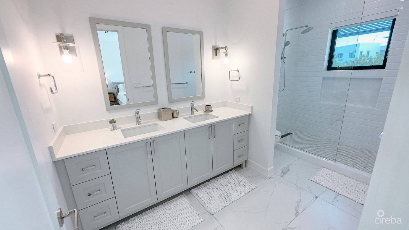 3 Bed Townhome Olea Camana Bay