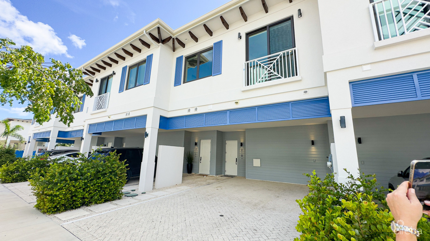 3 Bed Townhome Olea Camana Bay
