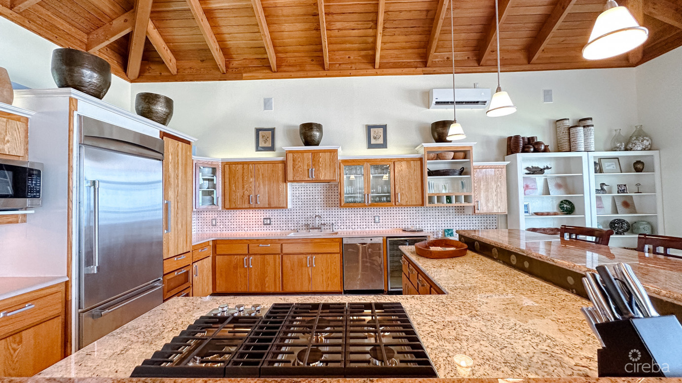 Little Cayman Beachfront Home With Pool