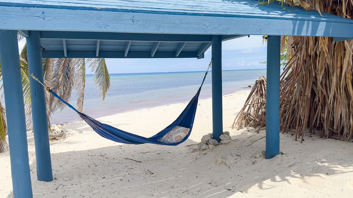 Little Cayman Beachfront Home With Pool