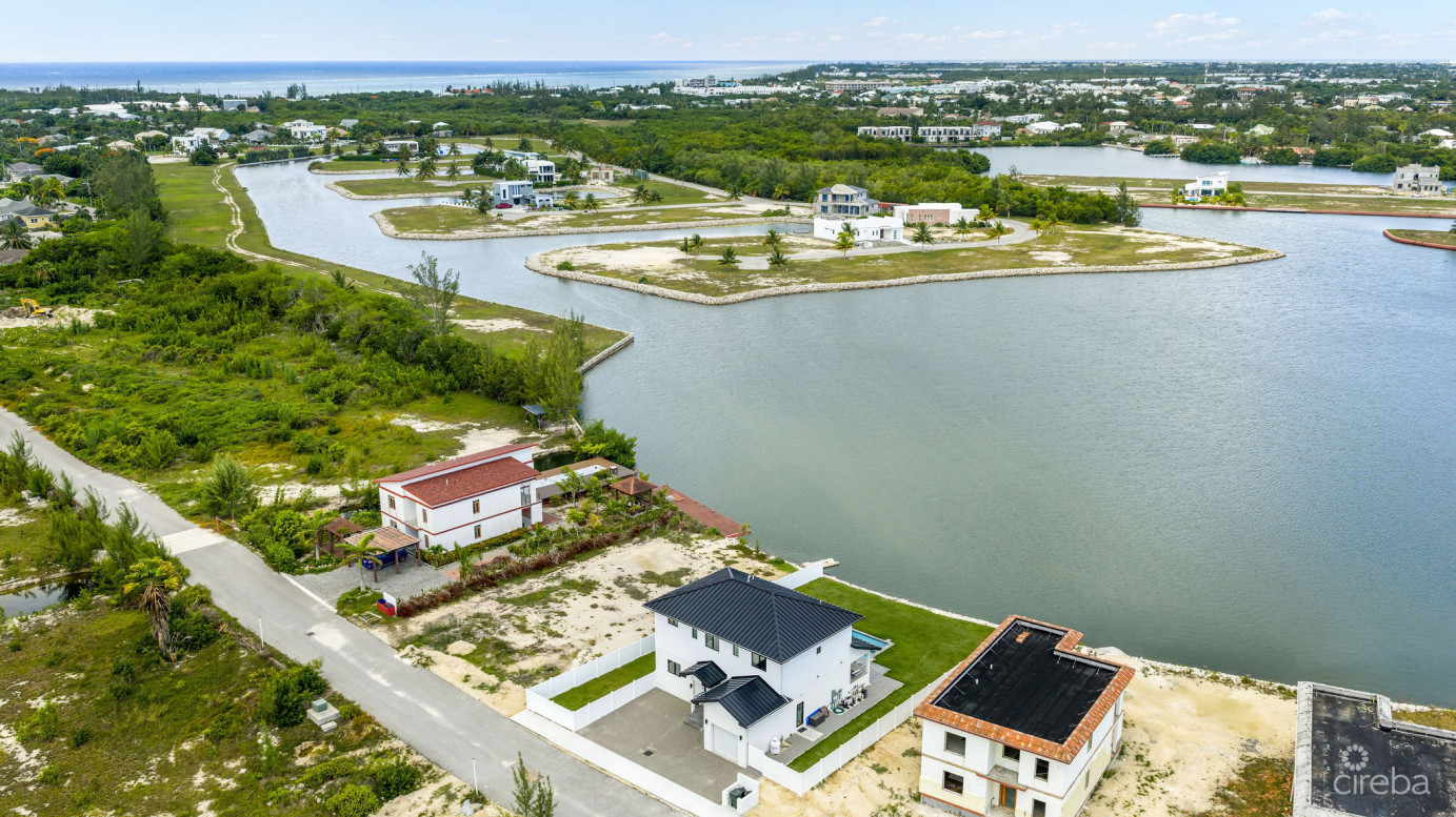 Auburn Bay 3, Canal Front Home