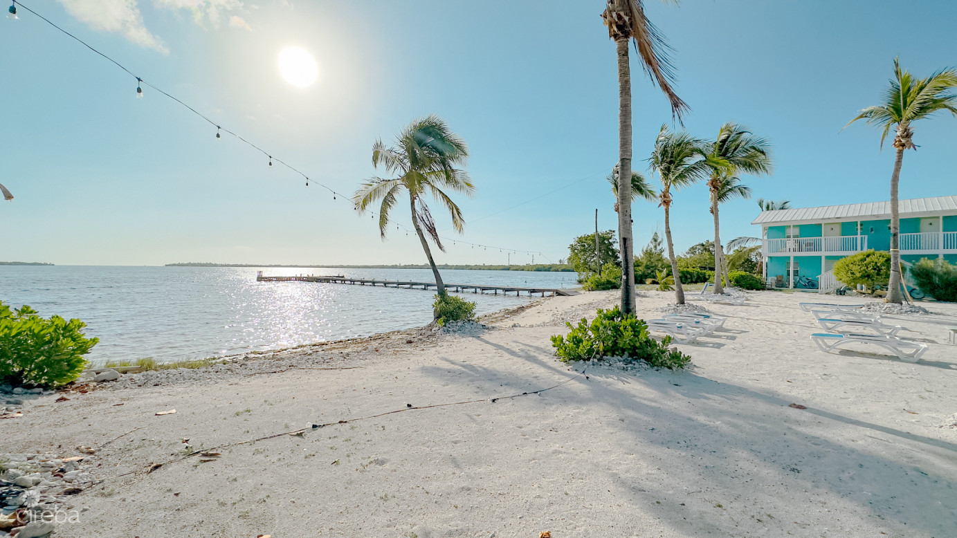 Little Cayman - Kingston Bight - Investment Opportunity