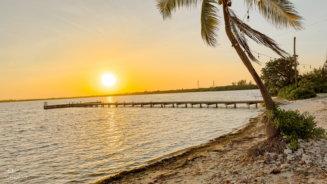 Little Cayman - Kingston Bight - Investment Opportunity