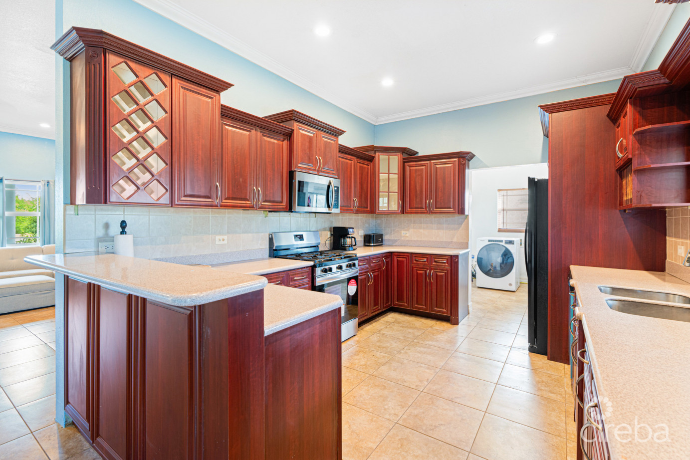 Spacious 3 Bed, 3 Bath Home In Frank Sound