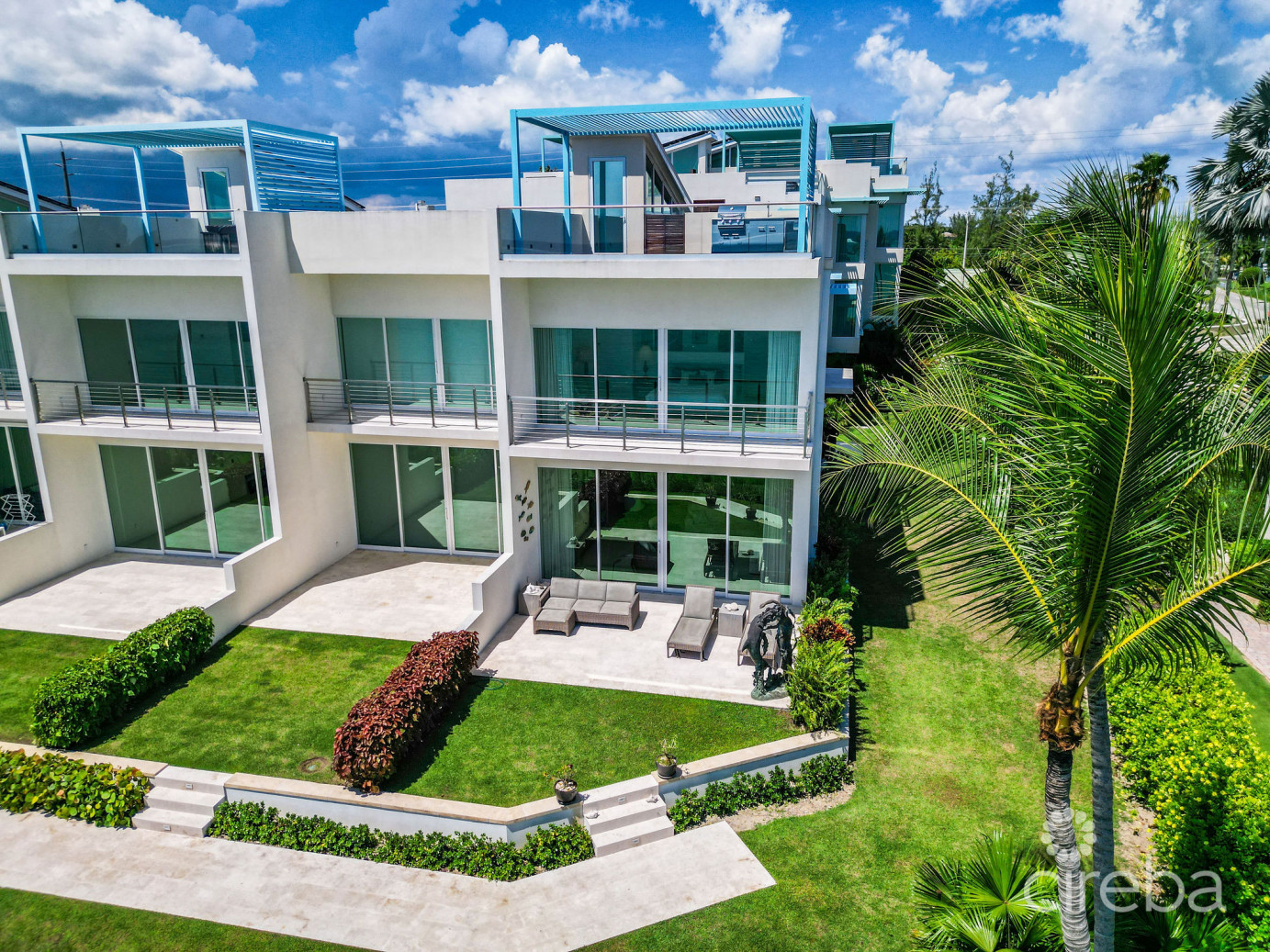 Indigo Bay #4 - Oceanfront Developer's Residence