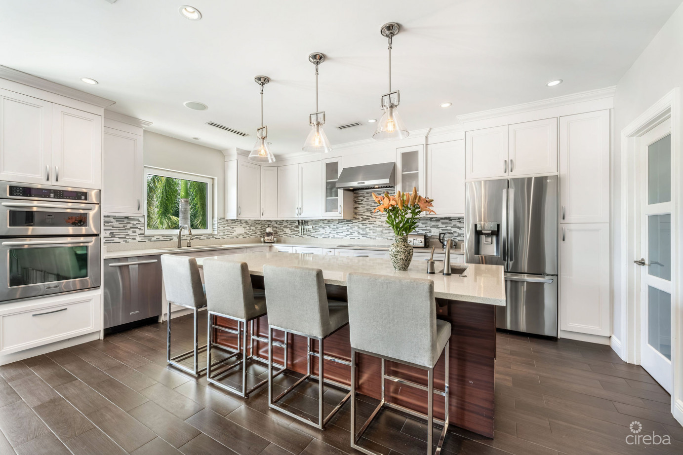 Hoya Quay 35, Crystal Harbour