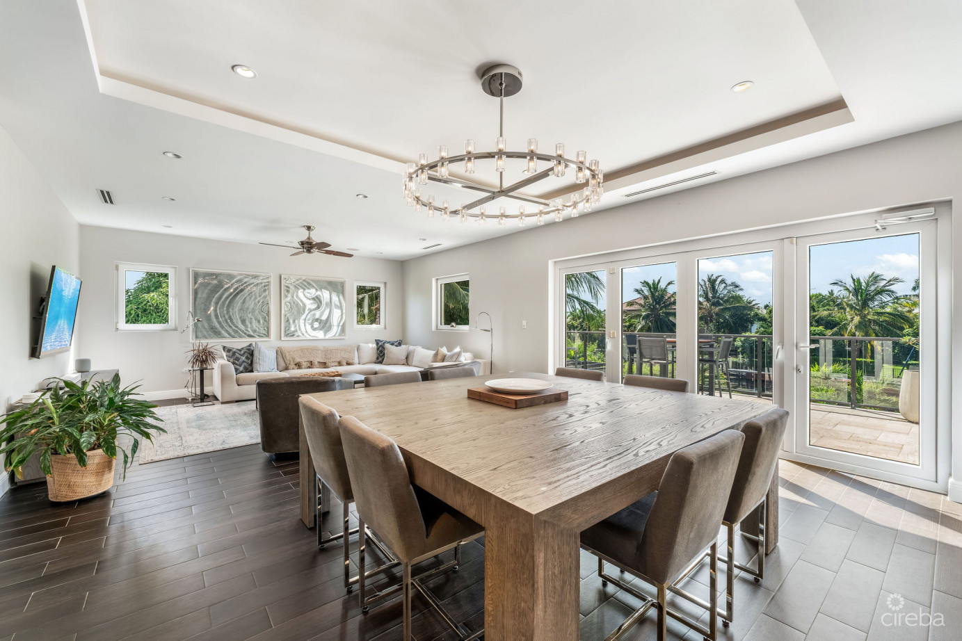 Hoya Quay 35, Crystal Harbour