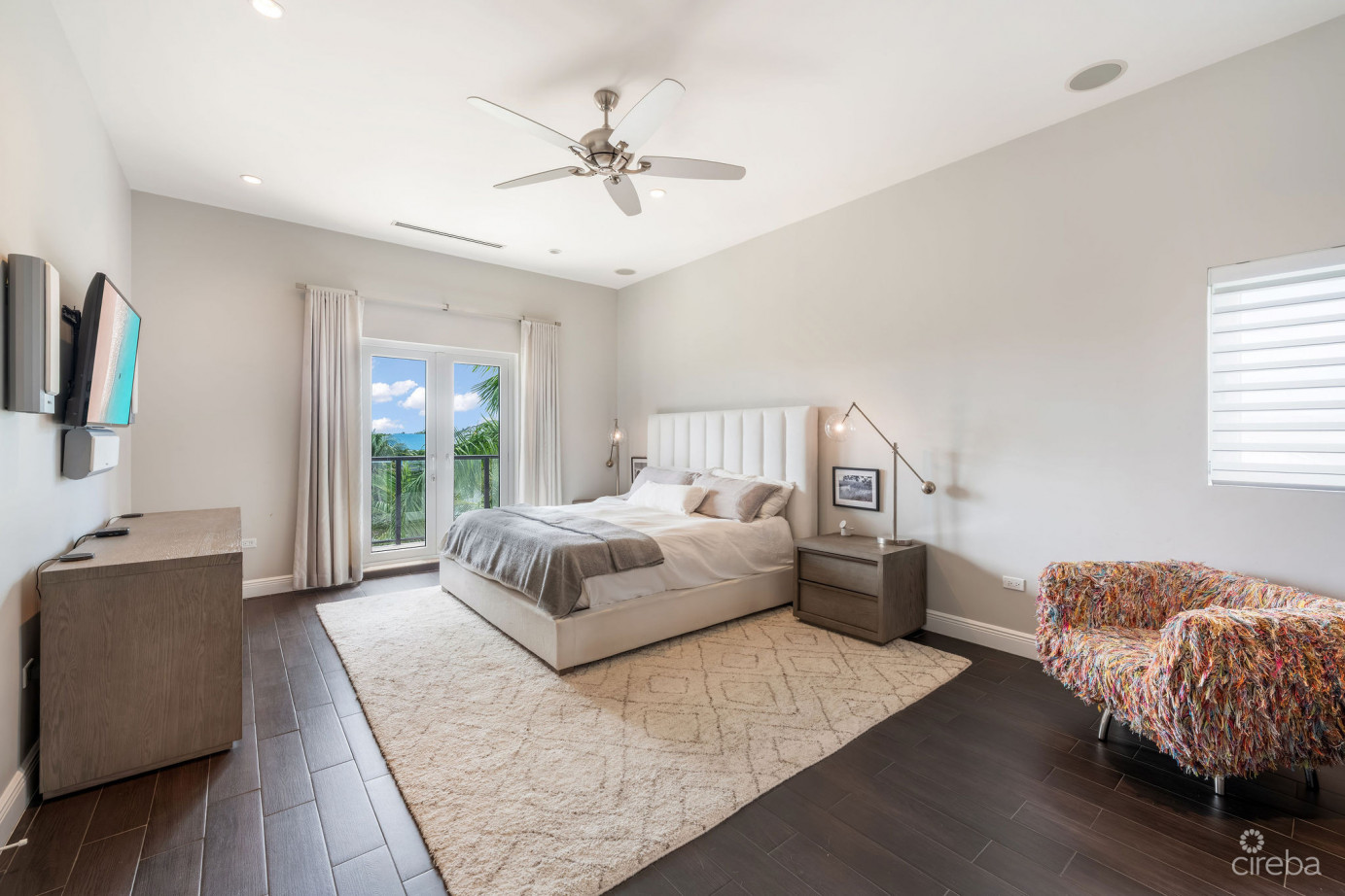 Hoya Quay 35, Crystal Harbour