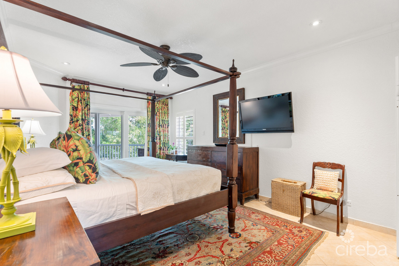 Colonial Club 18, Seven Mile Beach