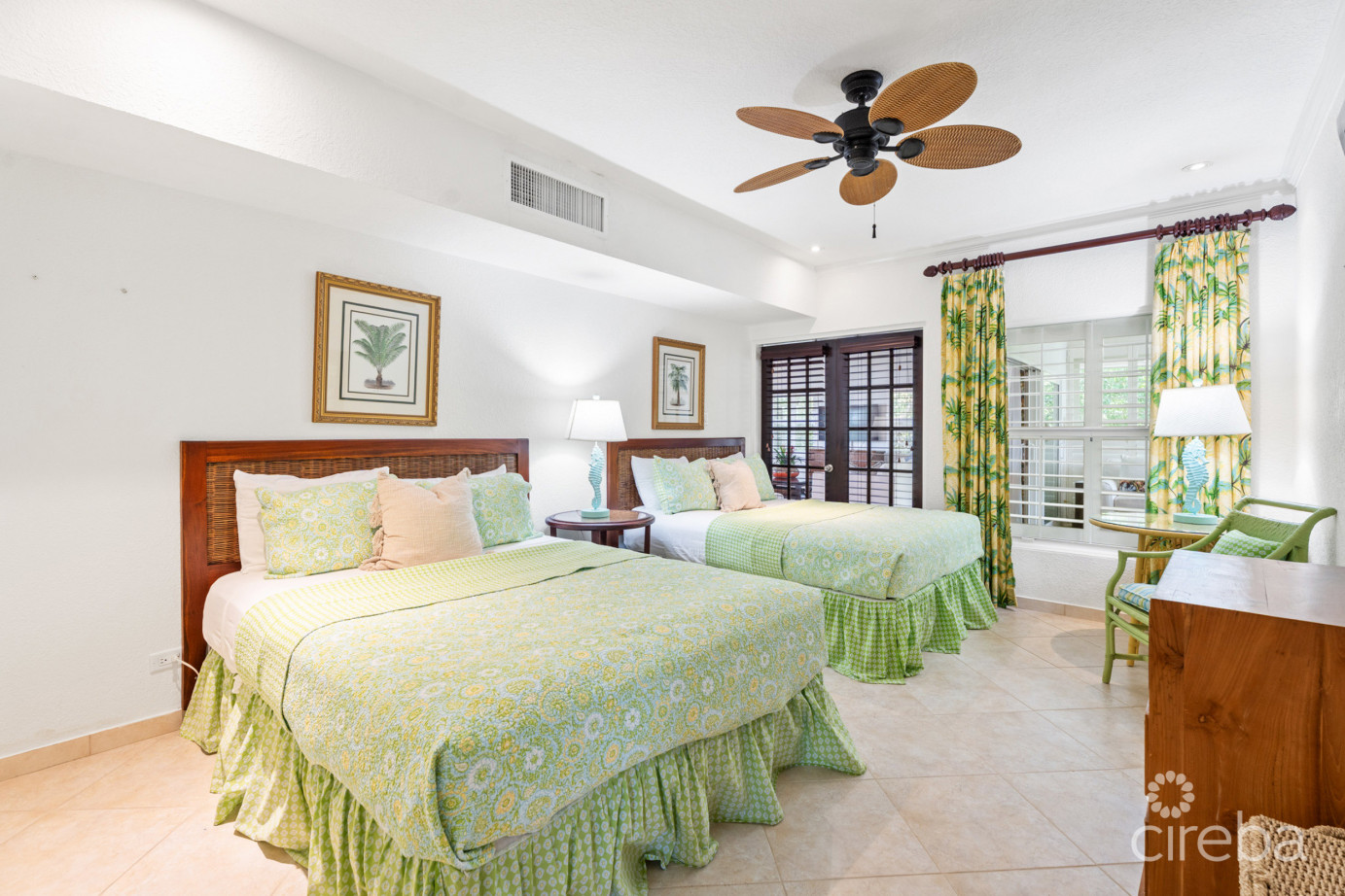 Colonial Club 18, Seven Mile Beach