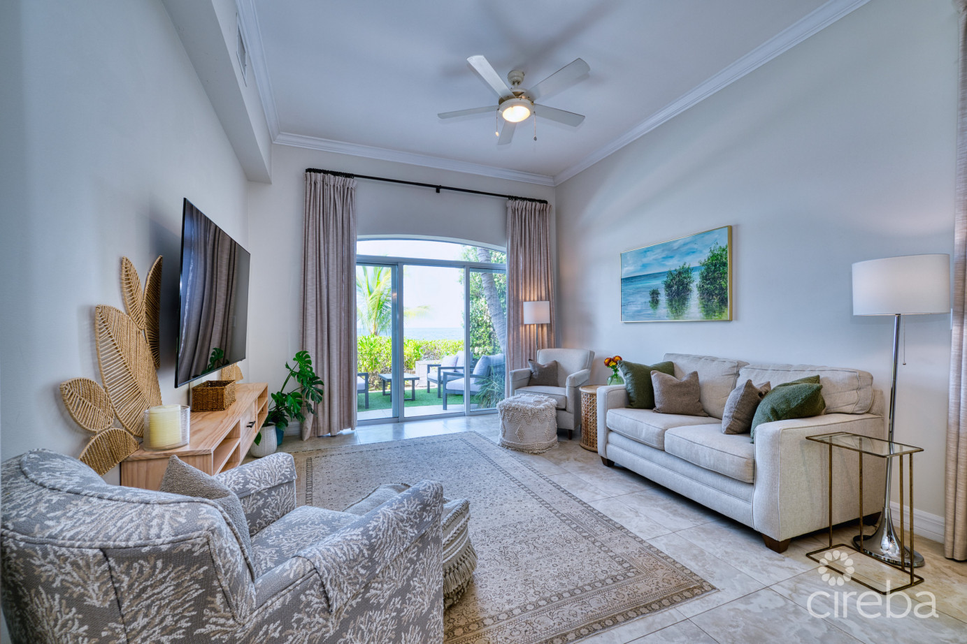 Oceanfront Corner Unit- Harbour Point Villa #5