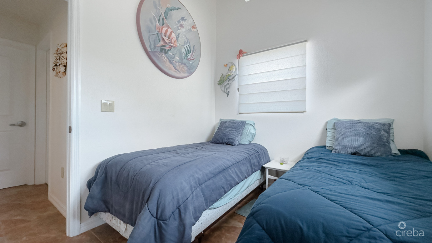 Little Cayman Ocean View Residential Home With Beachfront Lot