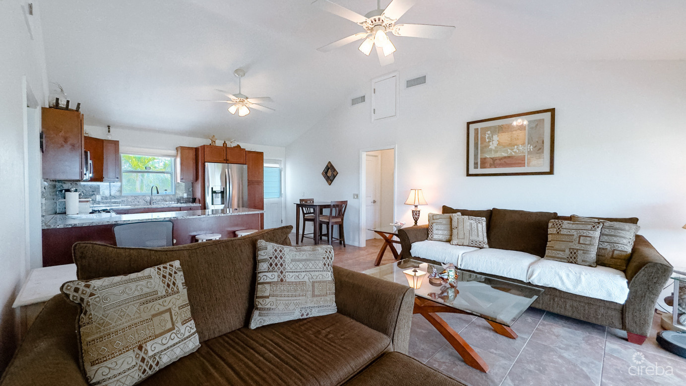 Little Cayman Ocean View Residential Home With Beachfront Lot