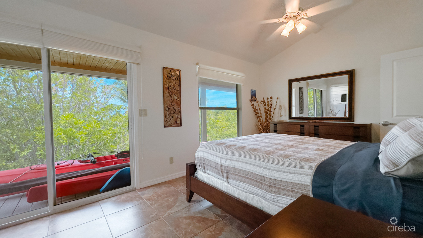 Little Cayman Ocean View Residential Home With Beachfront Lot