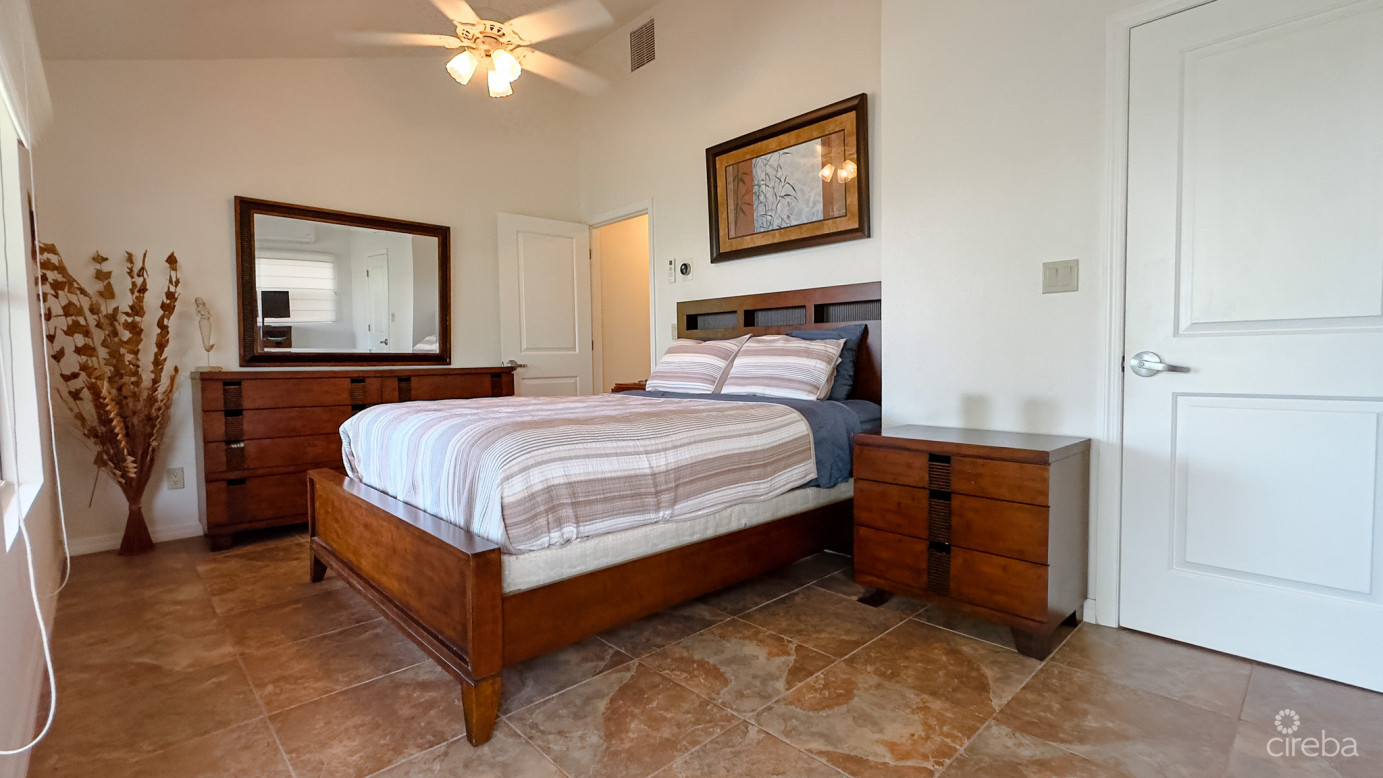 Little Cayman Ocean View Residential Home With Beachfront Lot