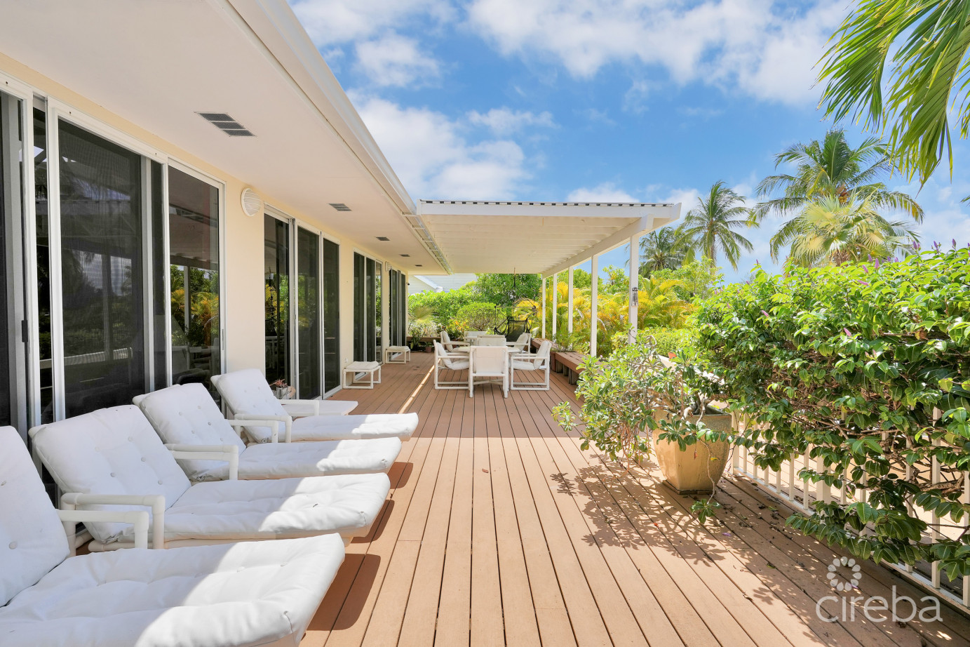 Go Bragh - Kaibo Beachfront Home With Dock And Pool