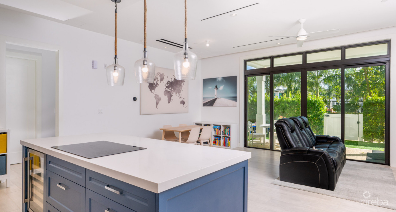 Olea - Pool View, Ground Floor