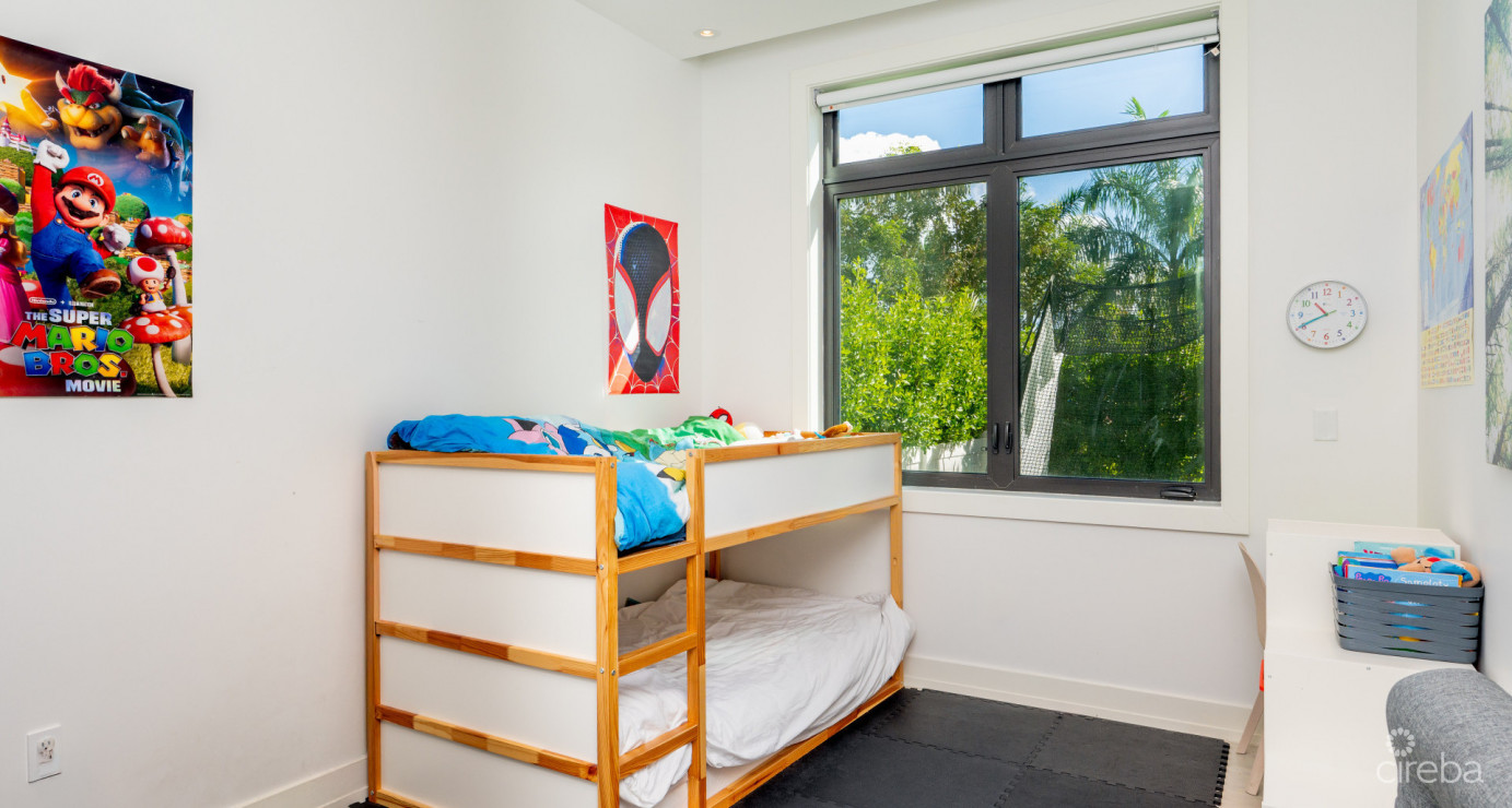 Olea - Pool View, Ground Floor