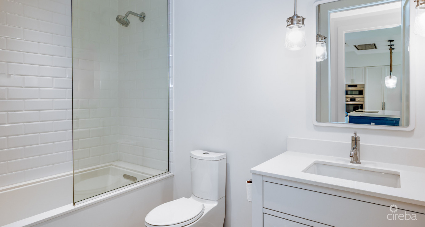 Olea - Pool View, Ground Floor