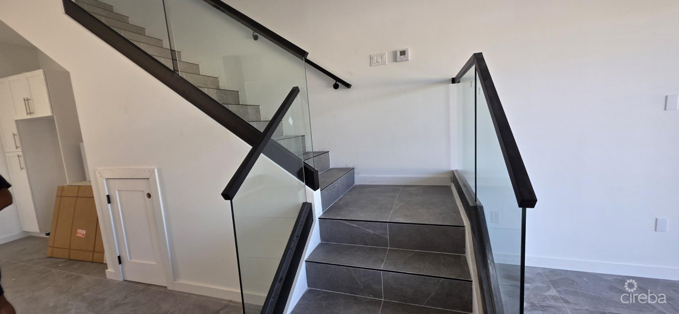 25k Cash Back New South Sound 2bed 2.5 Bath - Prive