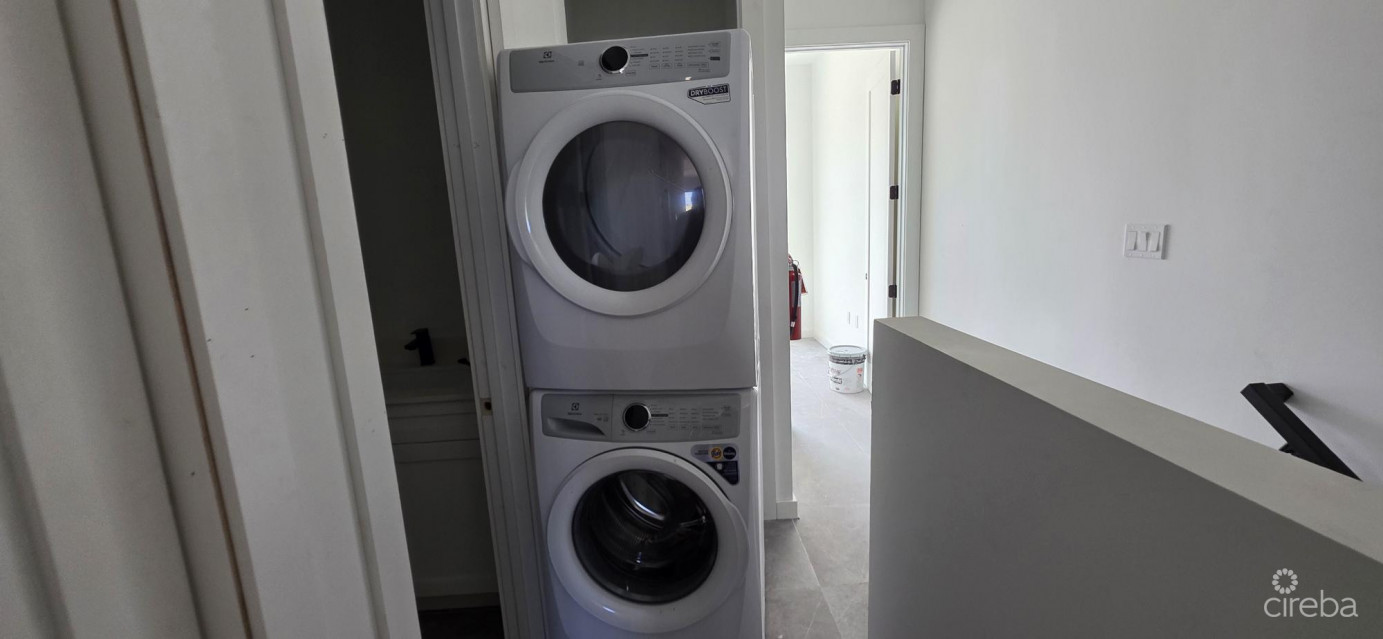 25k Cash Back New South Sound 2bed 2.5 Bath - Prive