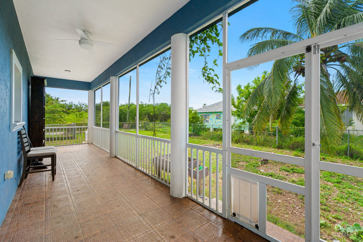 Spacious 3 Bed, 3 Bath Home In Frank Sound