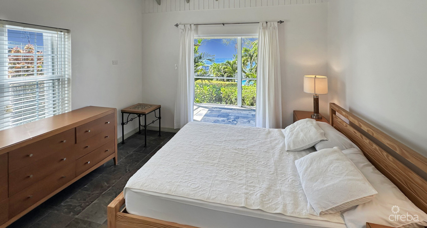 Prospect Reef #7 Oceanfront Cottage