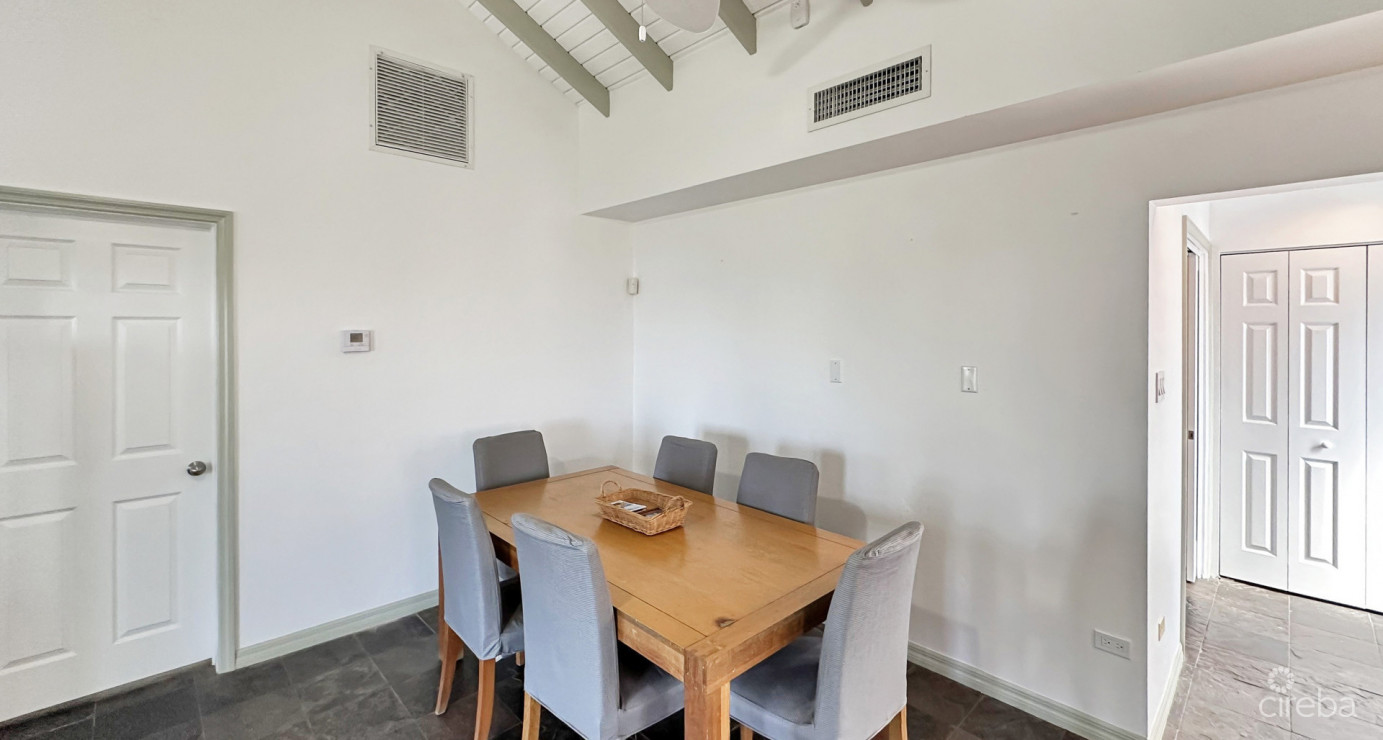 Prospect Reef #7 Oceanfront Cottage