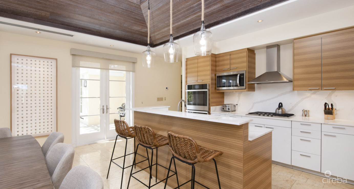 Ritz-exclusive Resorts Residence