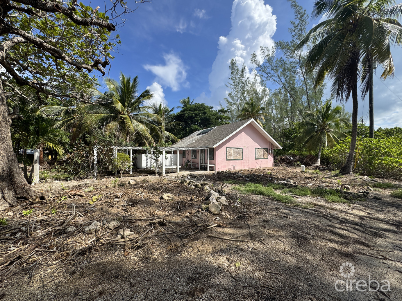 Breakers Beach Cottage  Beachfront Property With Endless Potential