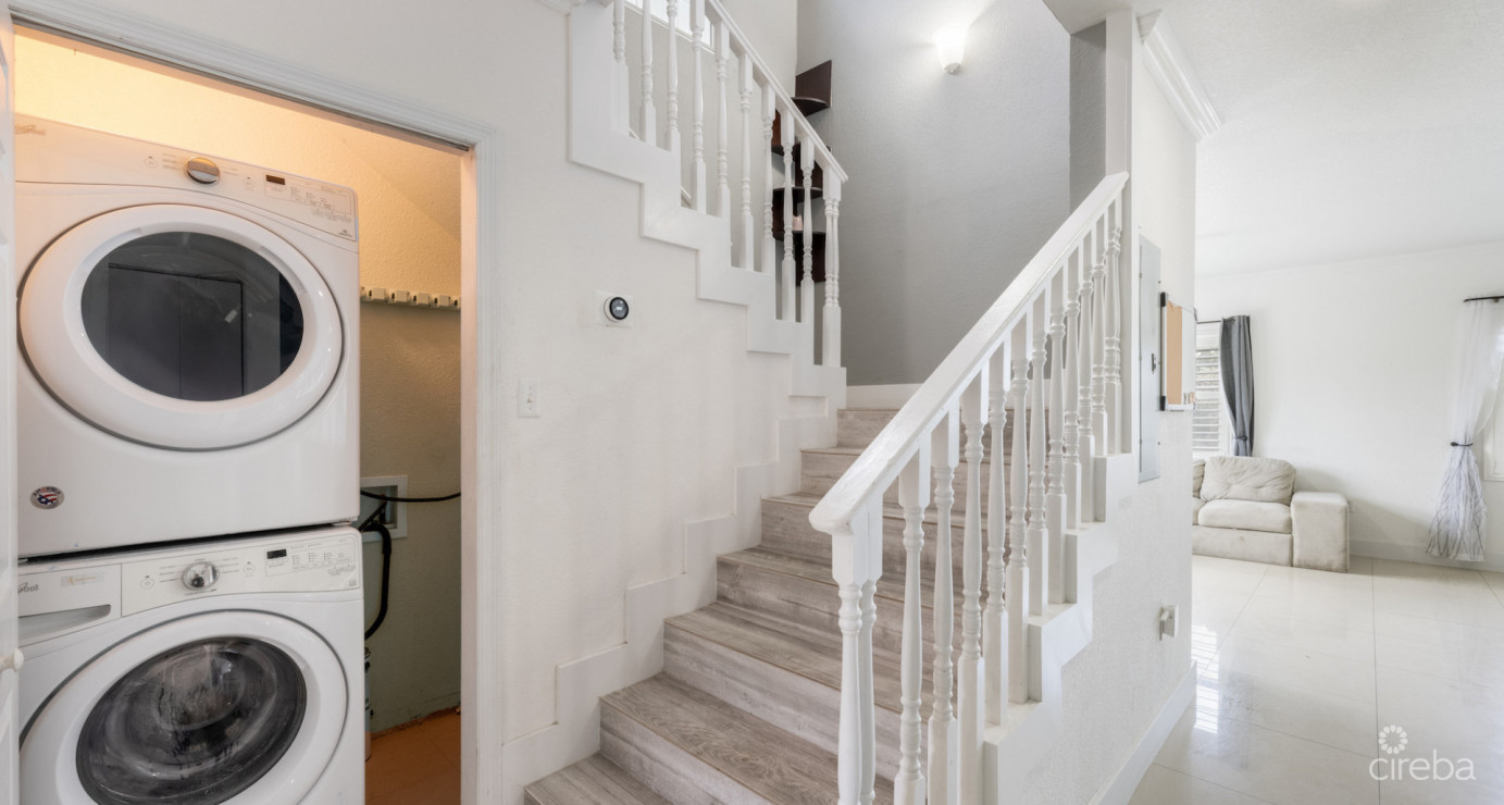 Suelles Estates #1 End Unit