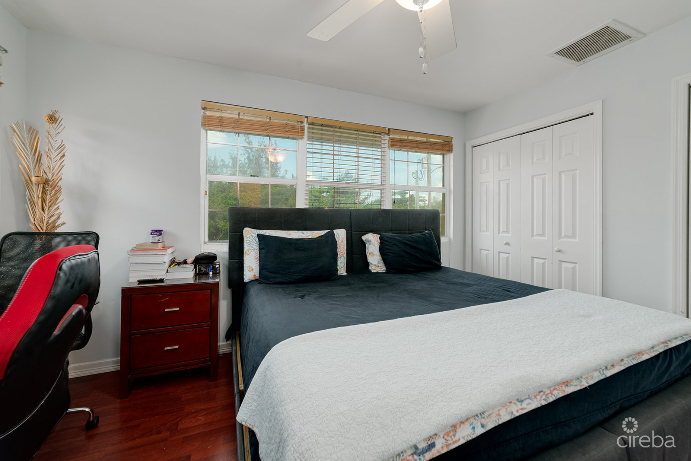 Ocean Club 2bed/2.5bath Condo