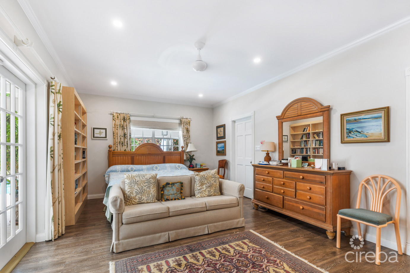 Webster's Drive 69, South Sound Home