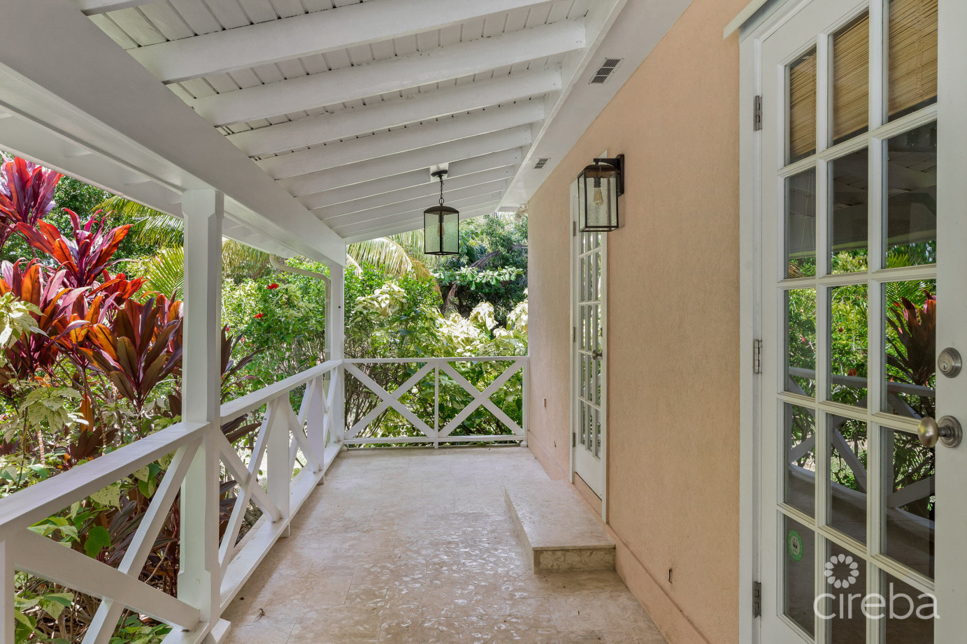 Webster's Drive 69, South Sound Home