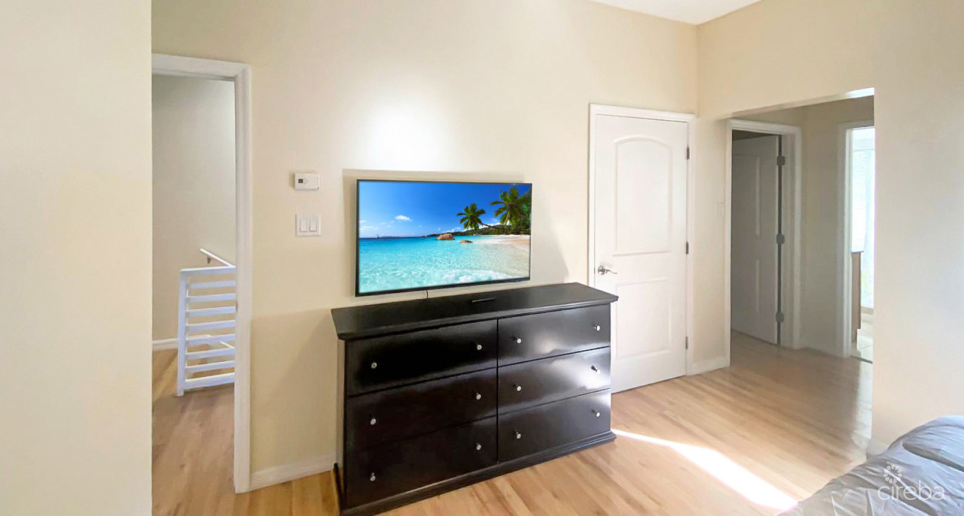 Satin Wood 4 Bdrm 3 Bath Home