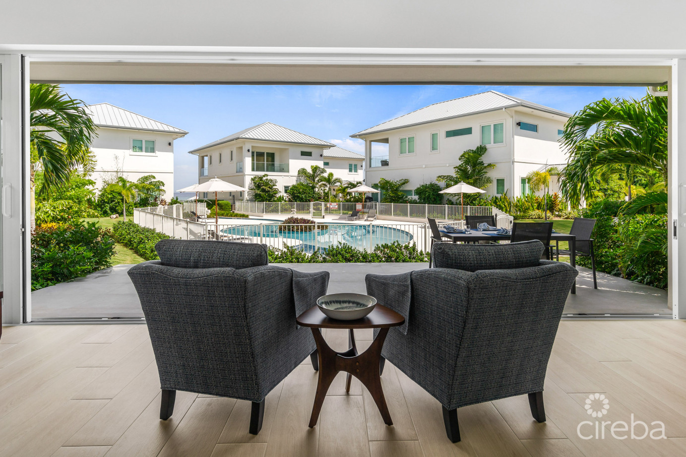 Oceans 9  Villa 7 Luxury Beachview Detached Home West Bay