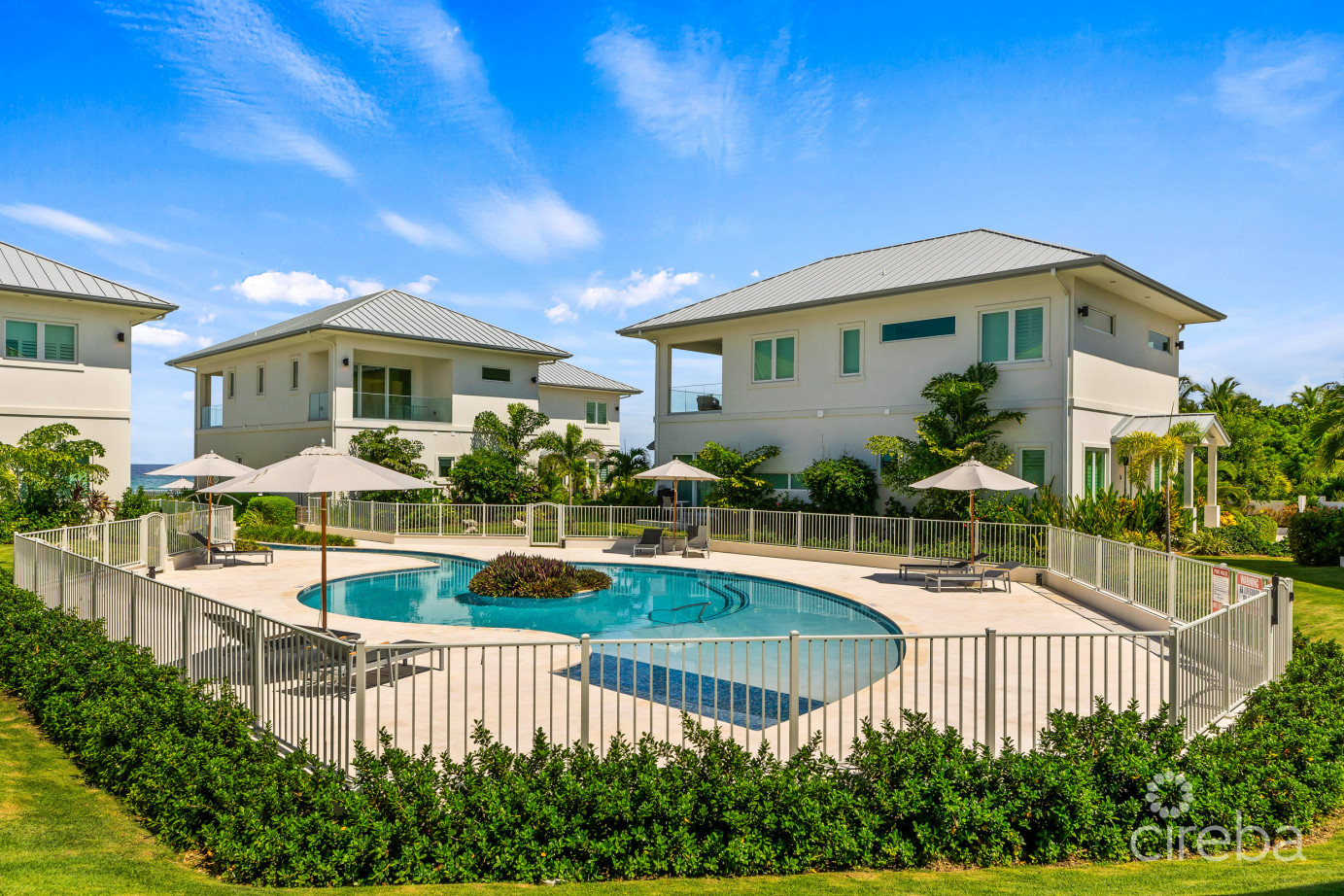 Oceans 9  Villa 7 Luxury Beachview Detached Home West Bay