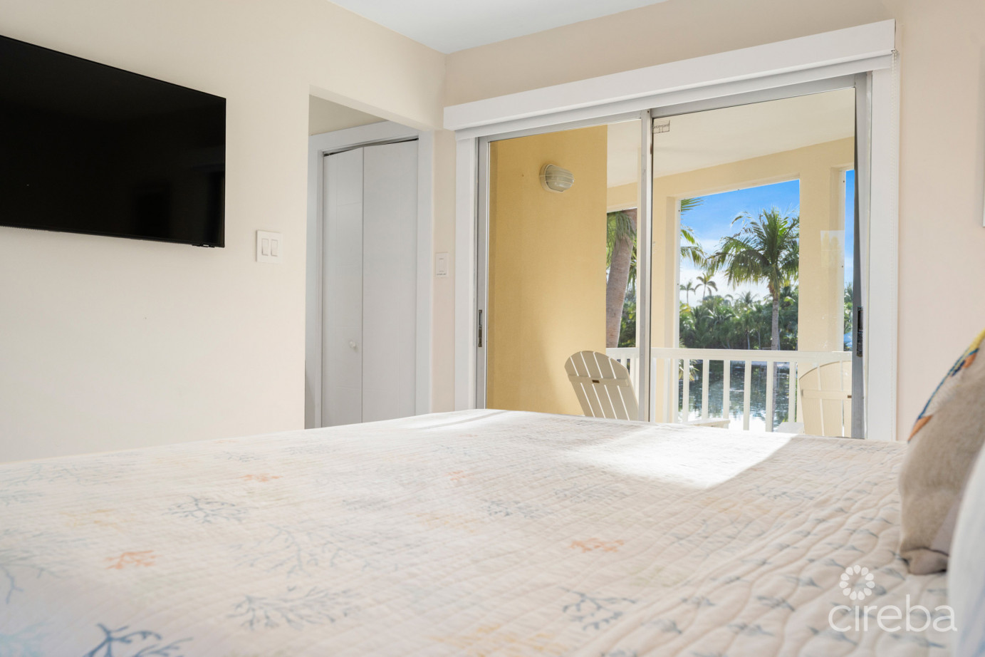 Island House 15, Rum Point Beachfront Townhome