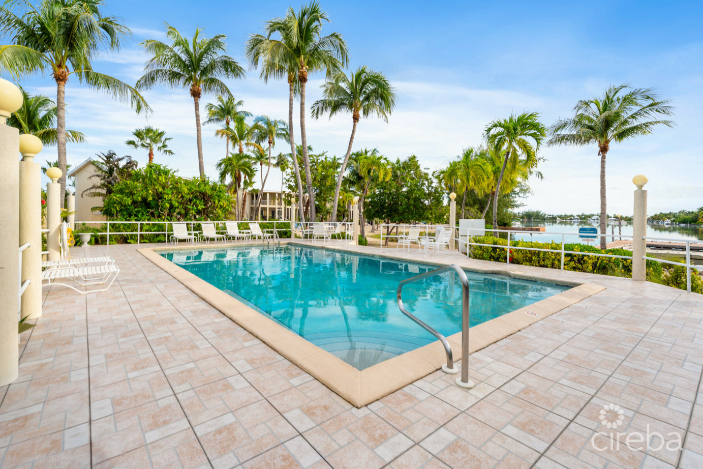Island House 15, Rum Point Beachfront Townhome